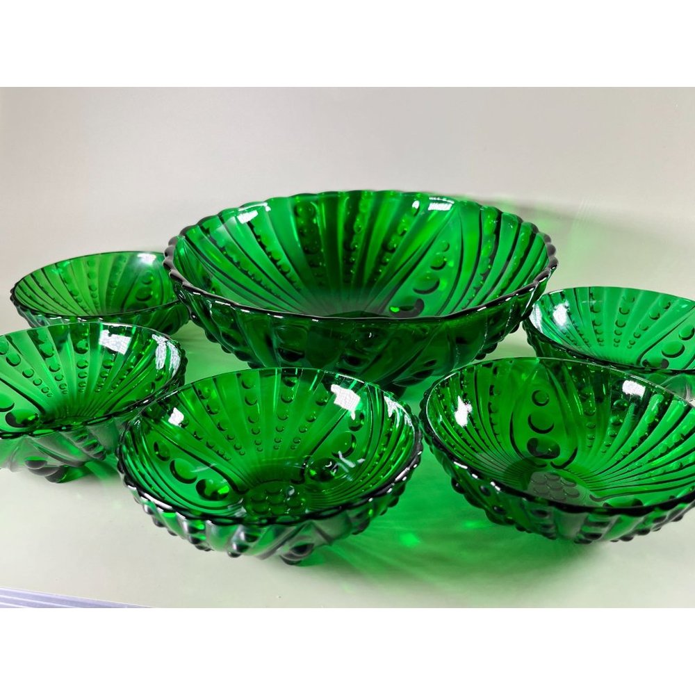 Vintage, Forrest Green Berry Bowl Set, Serving Bowl and 5 Individual Eating Bowl